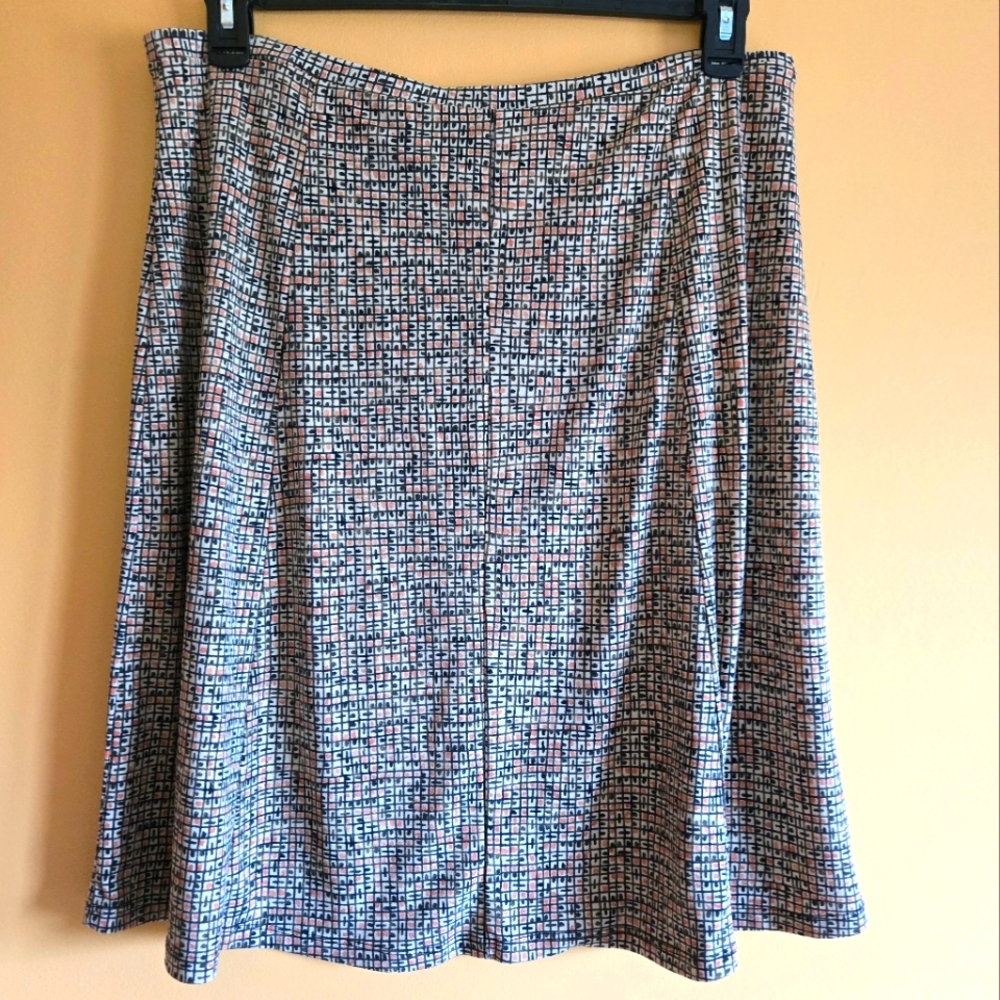 Axcess Square Pattern Skirt, L - Picture 3 of 3